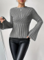 Preview: Lässiges Rundhals-Strickpullover, mit weiten Ärmel und Zopfmuster