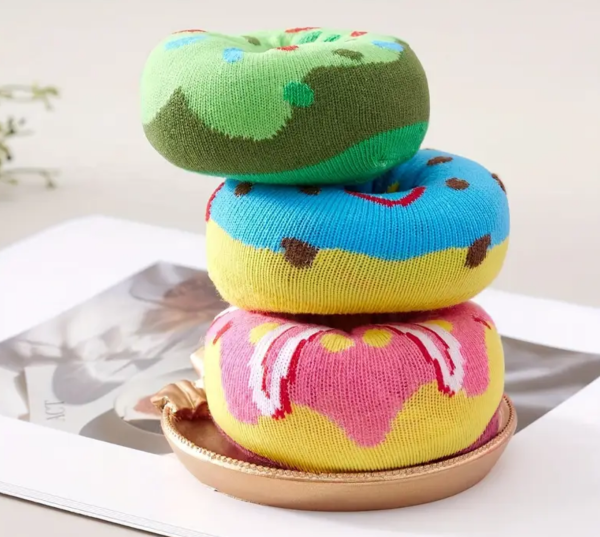 Die Donut-Sockenbox, 3 Paare lustige Socken in Donut Form, Donut Socken