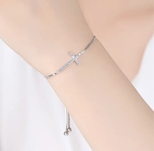 Damen Armband, Kettenarmband mit Kreuz und Strasssteinen, verstellbar