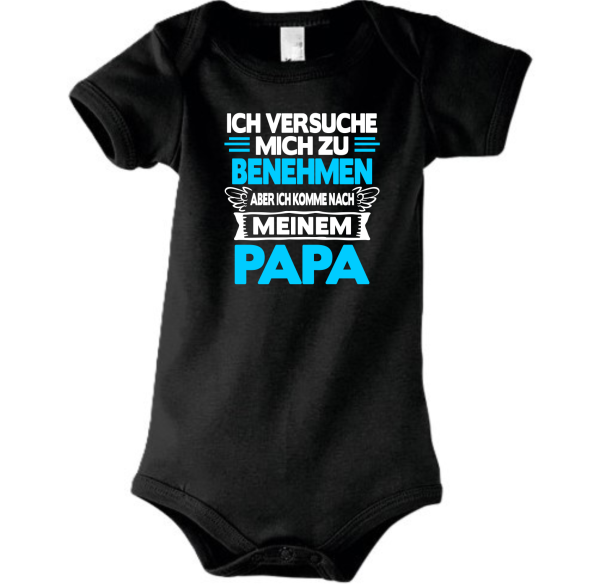 Babybody Modell: Ich versuche mich zu benehmen, aber ich komme nach meiner/meinem Mama/ Oma/ Papa/ Opa