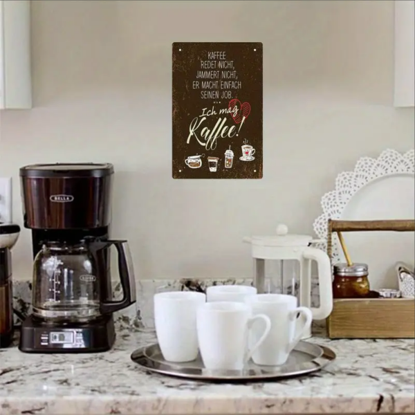 Retro-Metallschild Vintage Blechschild Küchenschild mit Spruch "Kaffee redet nicht..."