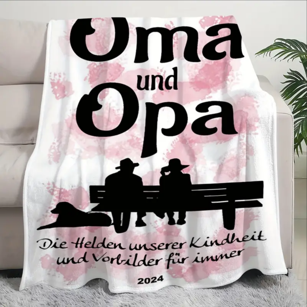 Kuscheldecke, Flanelldecke, Bedruckte Decke für Oma und Opa, für Großeltern mit Motiv "Oma und Opa -die Helden unserer Kindheit..."