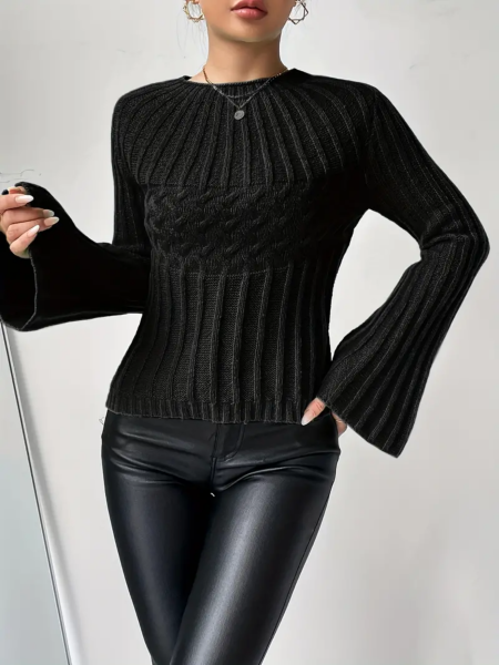 Lässiges Rundhals-Strickpullover, mit weiten Ärmel und Zopfmuster