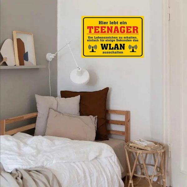 Retro-Metallschild Blechschild "Hier lebt ein Teenager..."