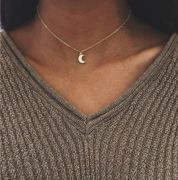 Elegante Halskette in drei Varianten: Herz, Stern, Mond