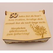 Große Schatulle - Schatztruhe aus Holz, Personalisiert, Geschenk zum Geburtstag, mit Zahl
