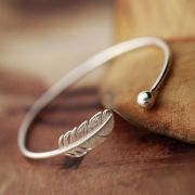 Armband Feder - einstellbar