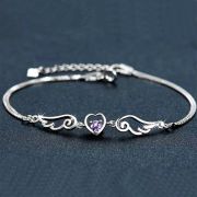 Armband mit Herz, Strassstein und Flügeln