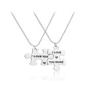 Partner Halsketten mit 2 Puzzleteilen ''I LOVE YOU I LOVE MORE"