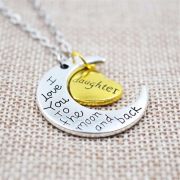 Halskette mit Anhänger - I love you to the moon and back - Auswahl